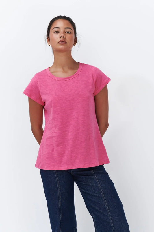 KIREINA EMMA NECK TEE RASPBERRY