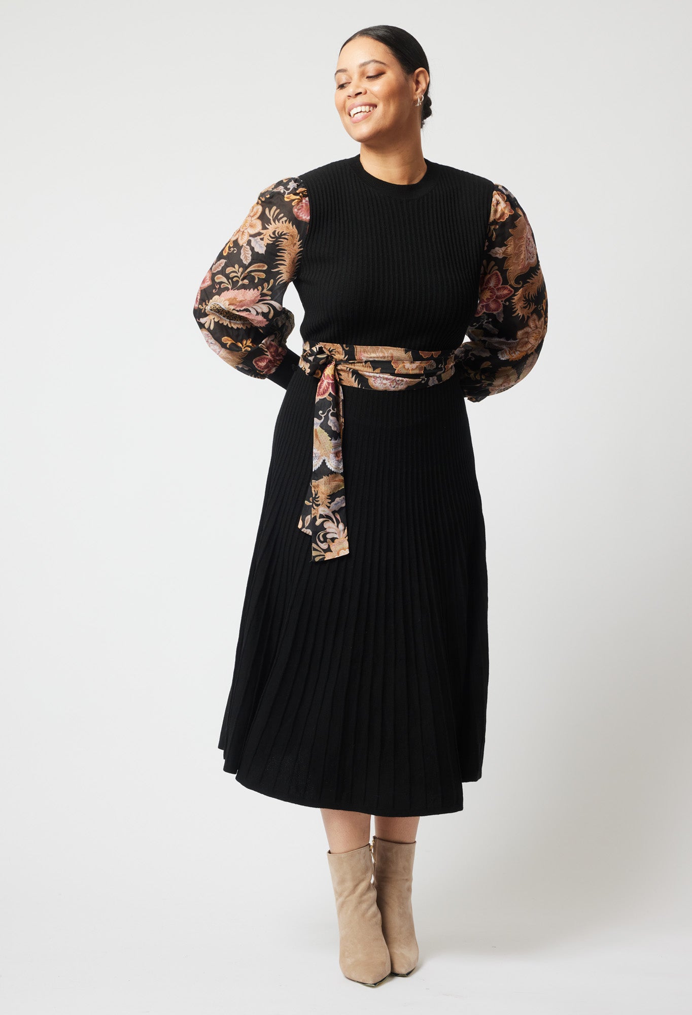 EMPRESS MERINO WOOL KNIT DRESS IN BLACK/WINTER FLORAL